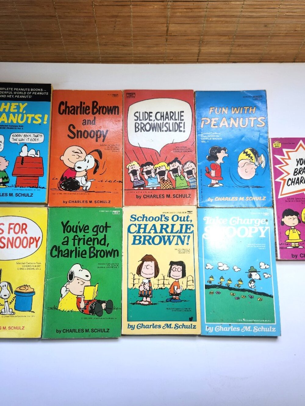 Vtg Peanuts Charlie Brown Snoopy Paperback Comic Book Lot 9 Charles Schulz MCM